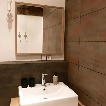 No. 42 فندق مبيت وإفطار Valkenburg aan de Geul